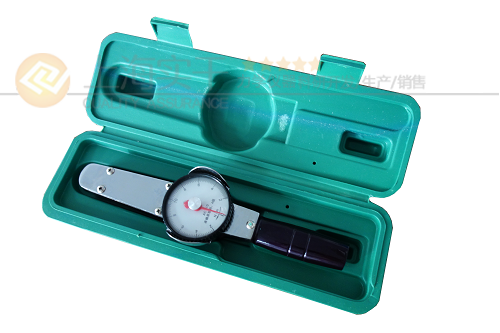 ���P�y������